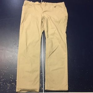 Perry Ellis Portfolio Khaki Pants